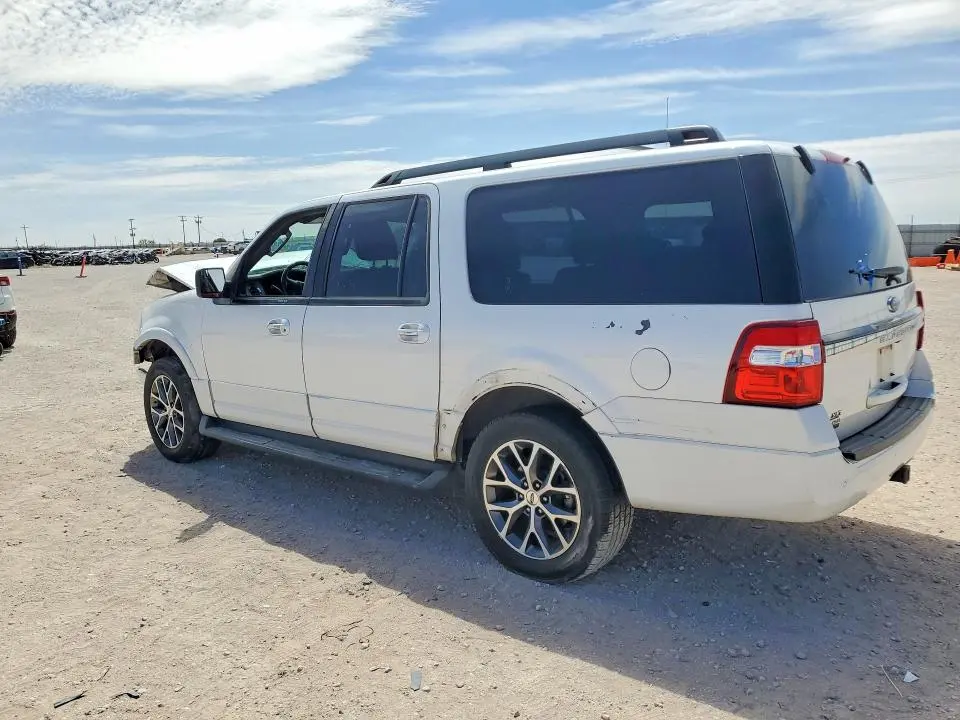 2017 FORD EXPEDITION EL XLT  