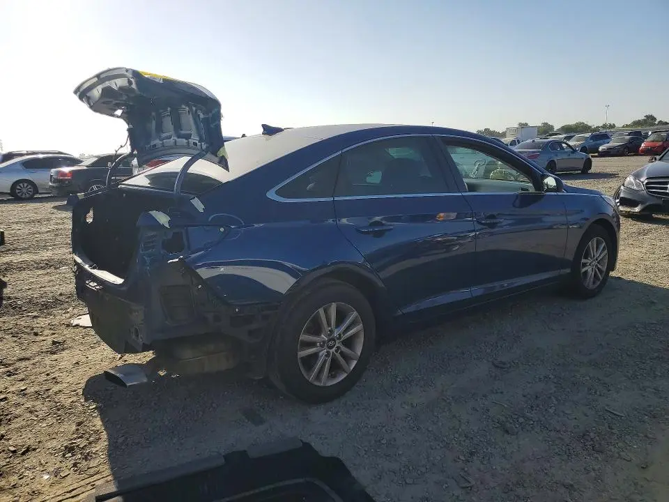 2017 HYUNDAI SONATA SE  