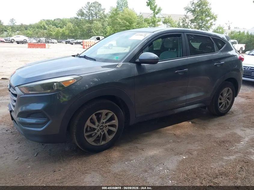 2018 HYUNDAI TUCSON SE