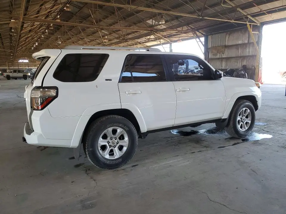 2015 TOYOTA 4RUNNER SR5  