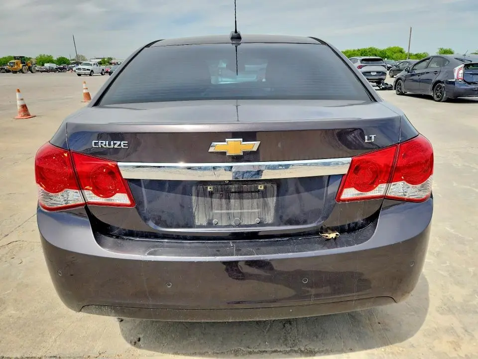 2015 CHEVROLET CRUZE LT  