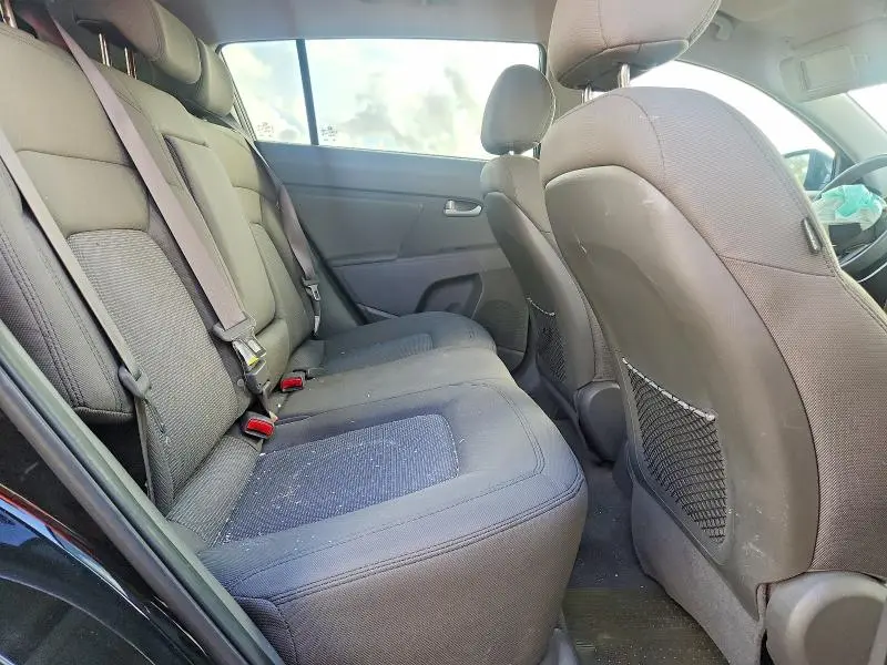 2016 KIA SPORTAGE LX  