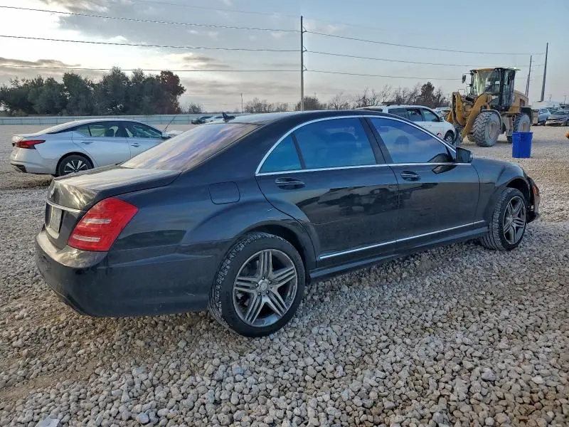 2013 MERCEDES-BENZ S 550  