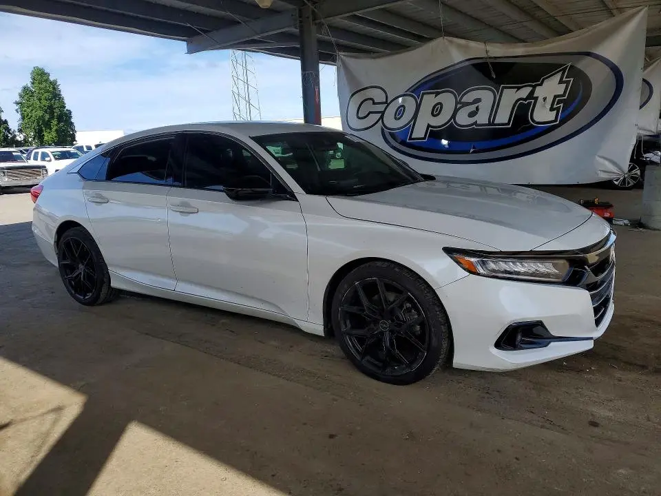 2021 HONDA ACCORD SPORT  