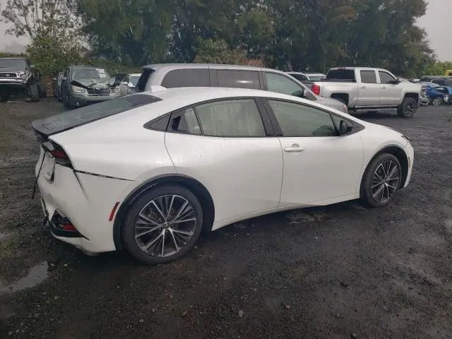 2024 TOYOTA PRIUS LE  