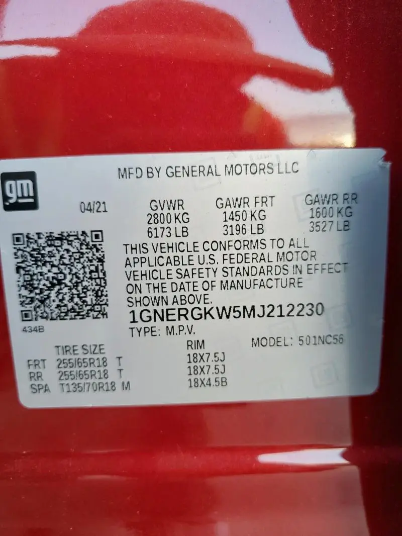 2021 CHEVROLET TRAVERSE LT  