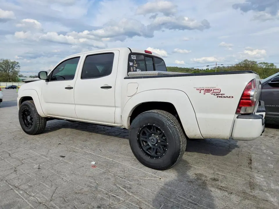 2011 TOYOTA TACOMA V6  