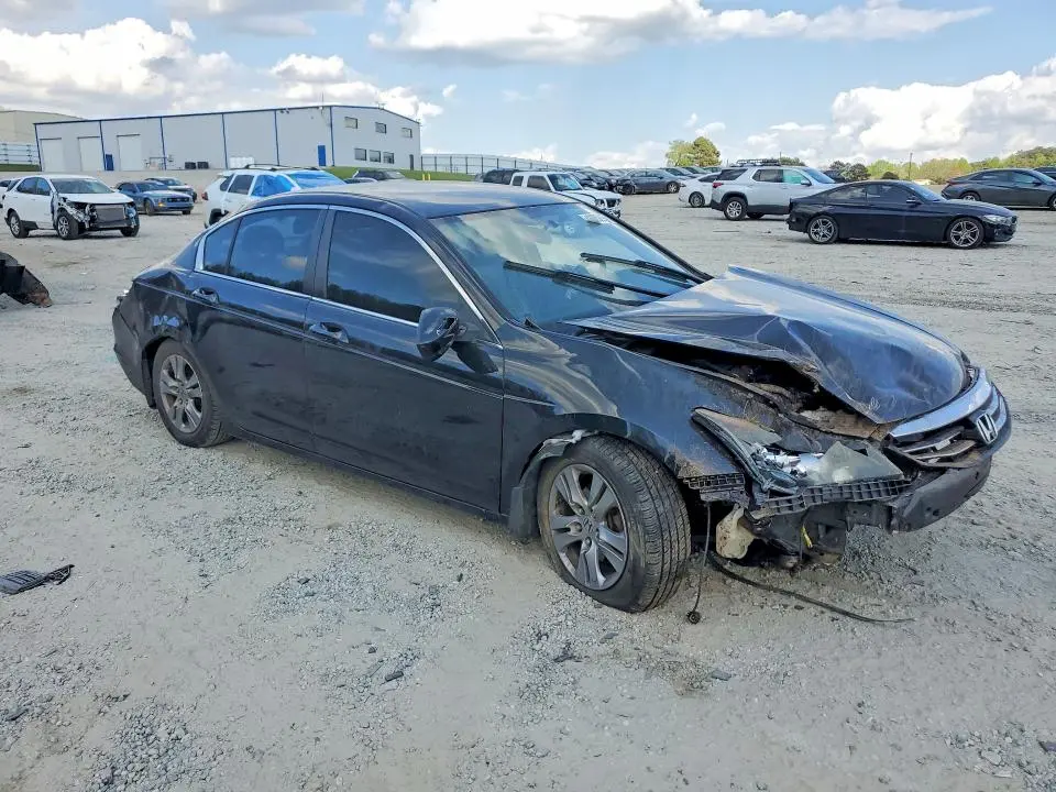 2012 HONDA ACCORD SE  
