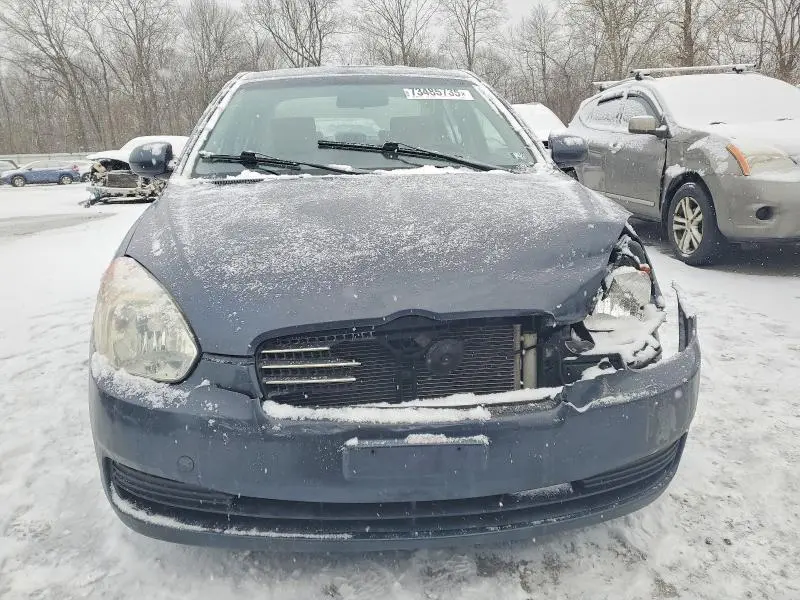 2010 HYUNDAI ACCENT GLS  