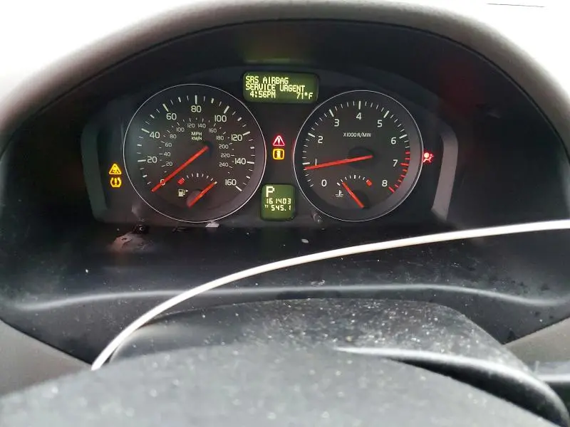 2010 VOLVO S40 2.4I  