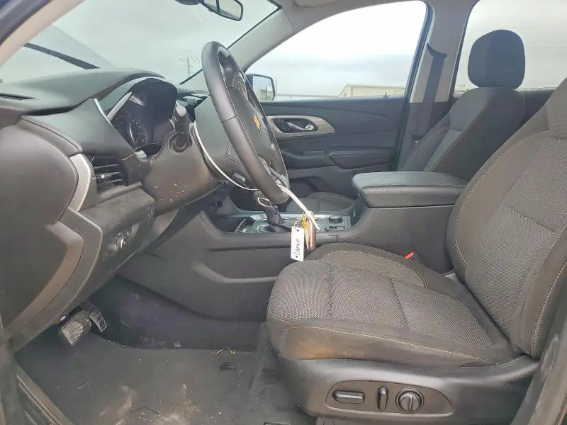 2021 CHEVROLET TRAVERSE LT  