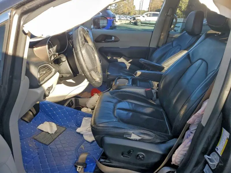 2017 CHRYSLER PACIFICA TOURING L  