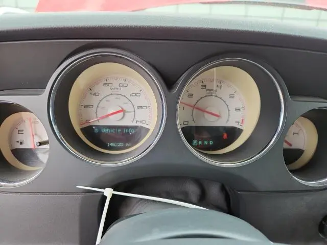 2014 DODGE CHALLENGER SXT  