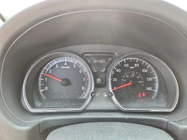 2019 NISSAN VERSA S  