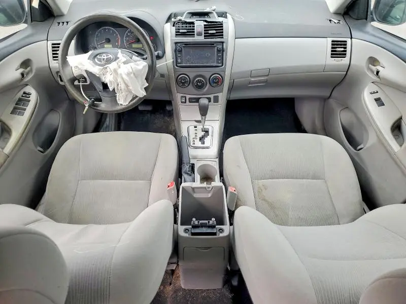 2013 TOYOTA COROLLA BASE  