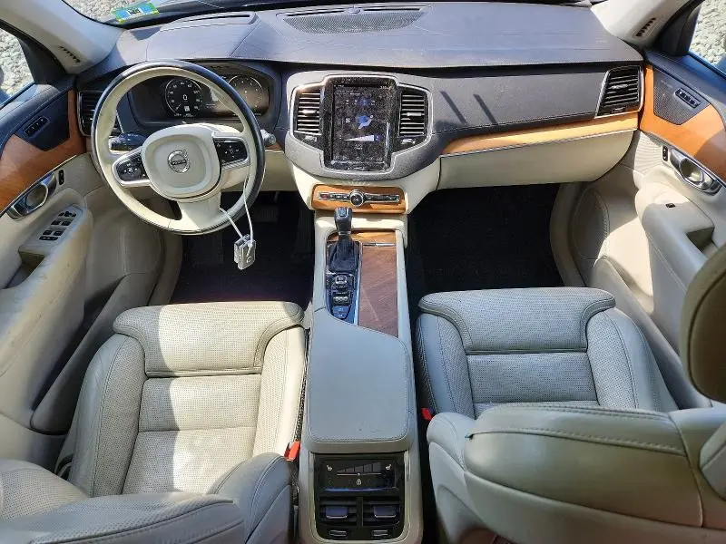 2020 VOLVO XC90 T6 INSCRIPTION  