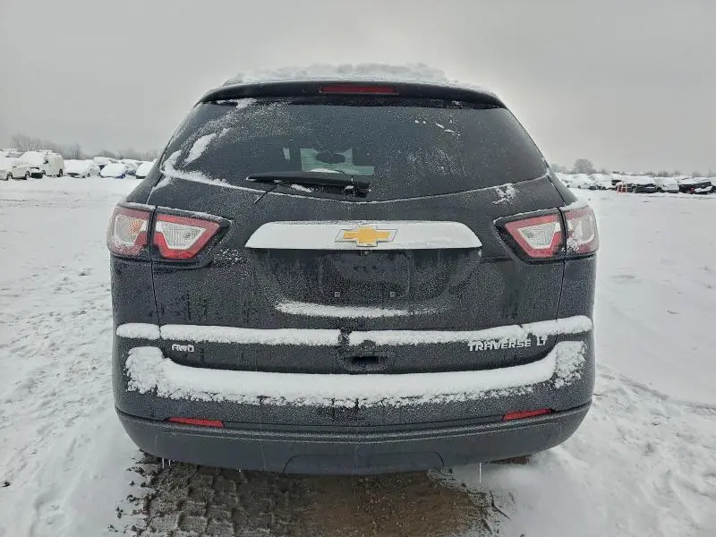 2016 CHEVROLET TRAVERSE LT  