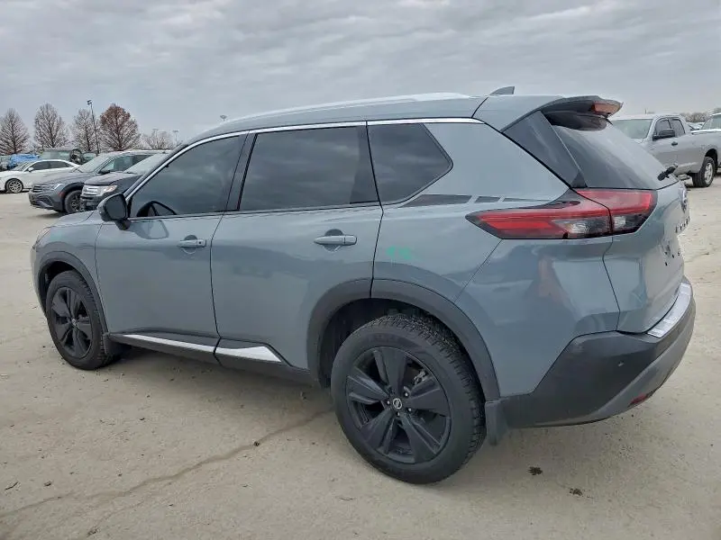 2021 NISSAN ROGUE SL  