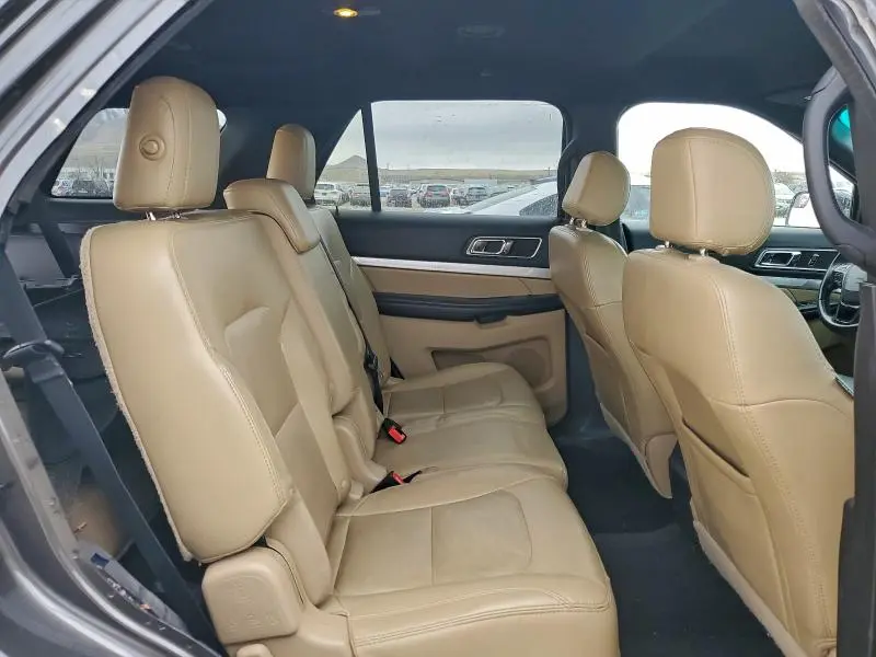 2016 FORD EXPLORER XLT  