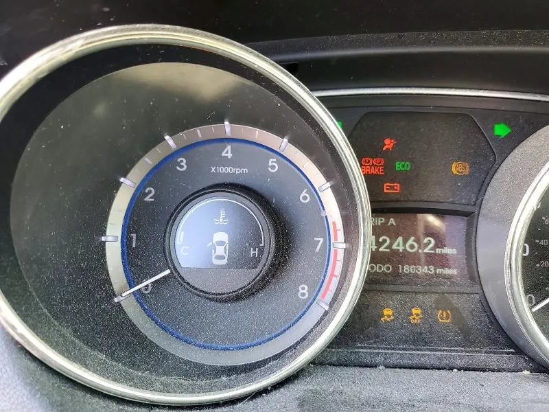 2012 HYUNDAI SONATA GLS  