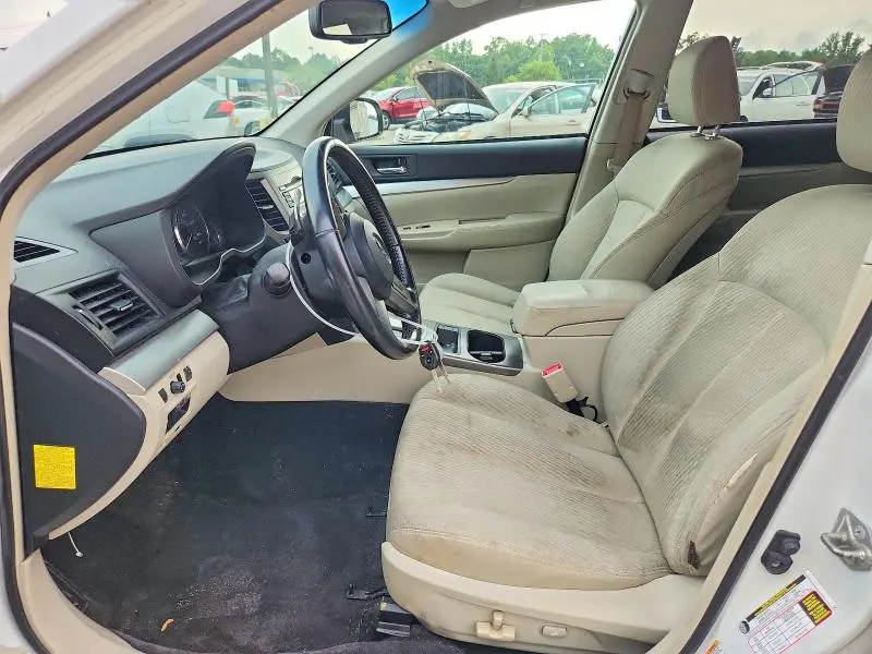 2010 SUBARU OUTBACK 2.5I PREMIUM  