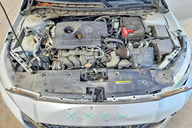 2019 NISSAN ALTIMA SR  