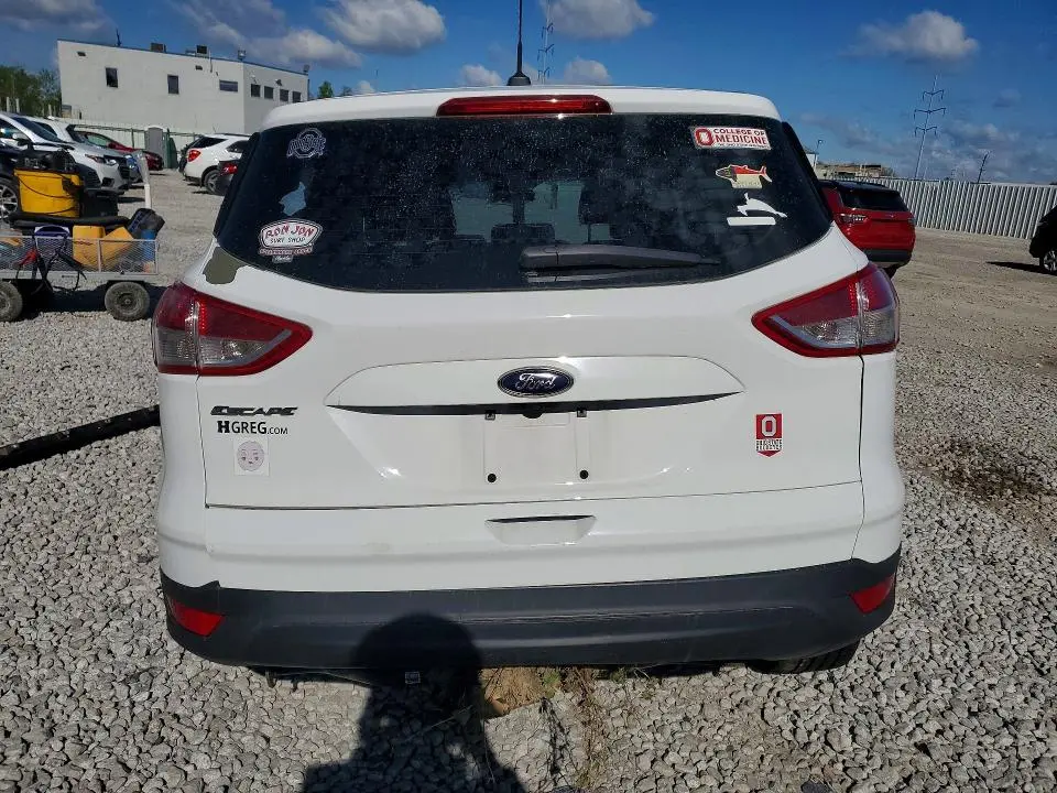 2016 FORD ESCAPE S  