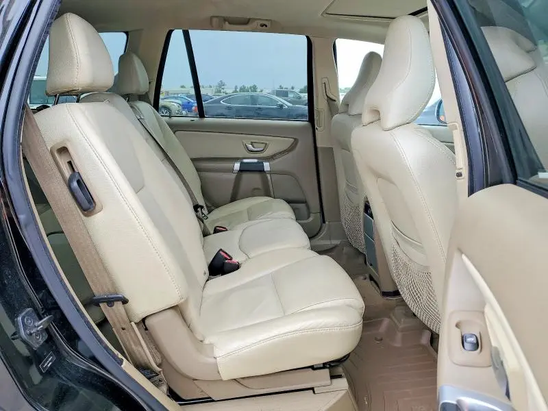2014 VOLVO XC90 3.2  