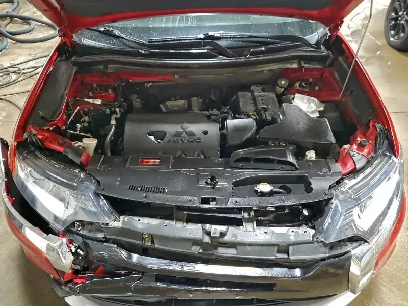 2016 MITSUBISHI OUTLANDER SE  