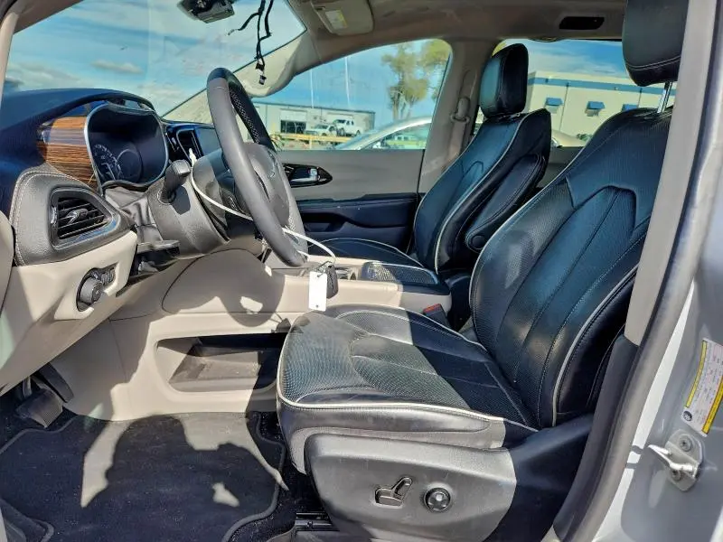 2022 CHRYSLER PACIFICA LIMITED  