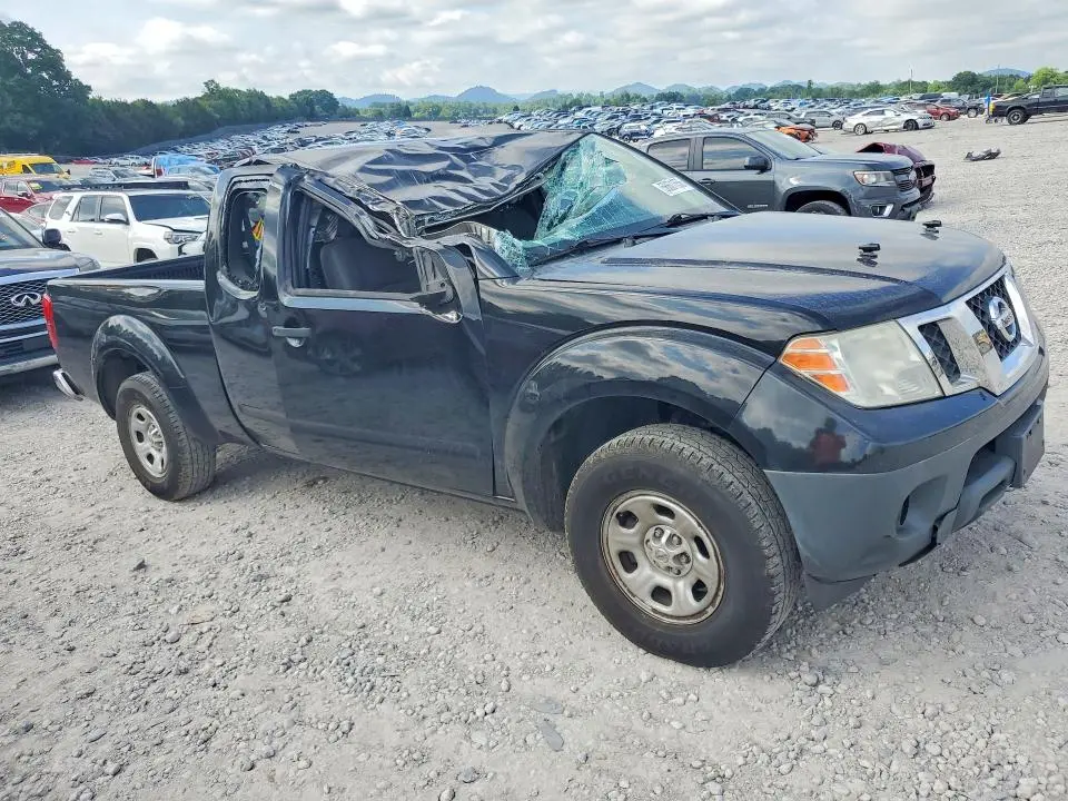 2016 NISSAN FRONTIER S  
