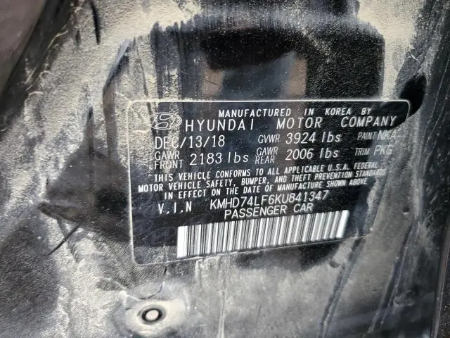 2019 HYUNDAI ELANTRA SE  