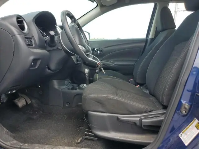 2019 NISSAN VERSA S  