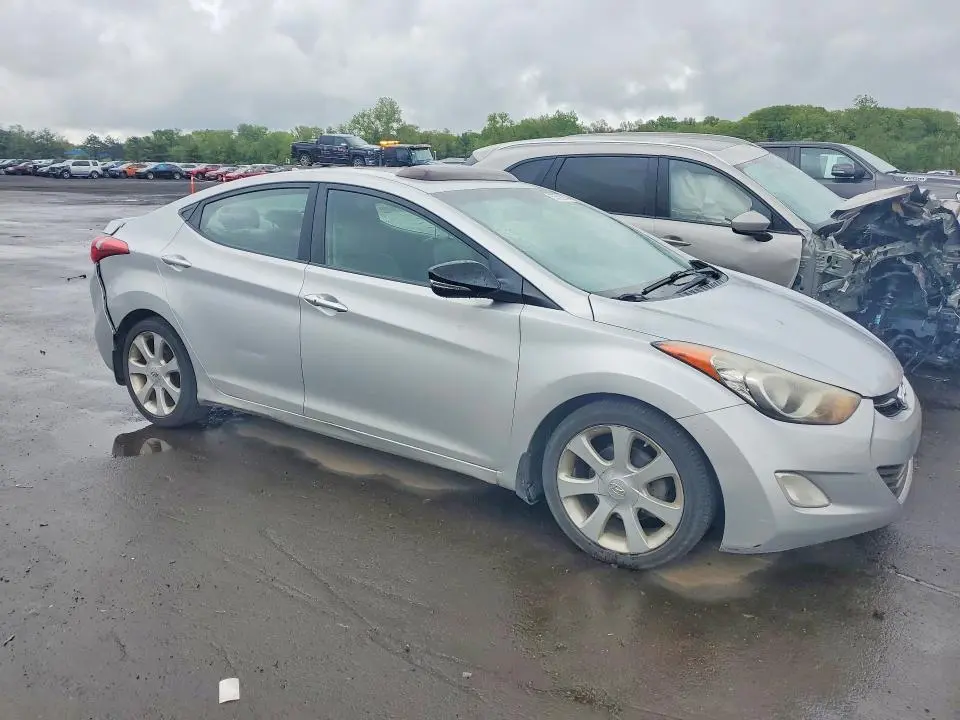 2013 HYUNDAI ELANTRA LIMITED  