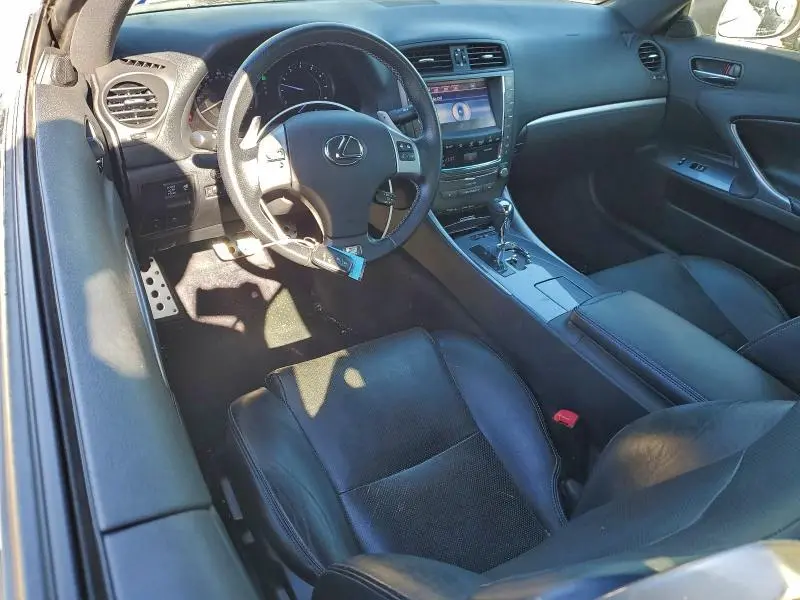 2013 LEXUS IS 250  