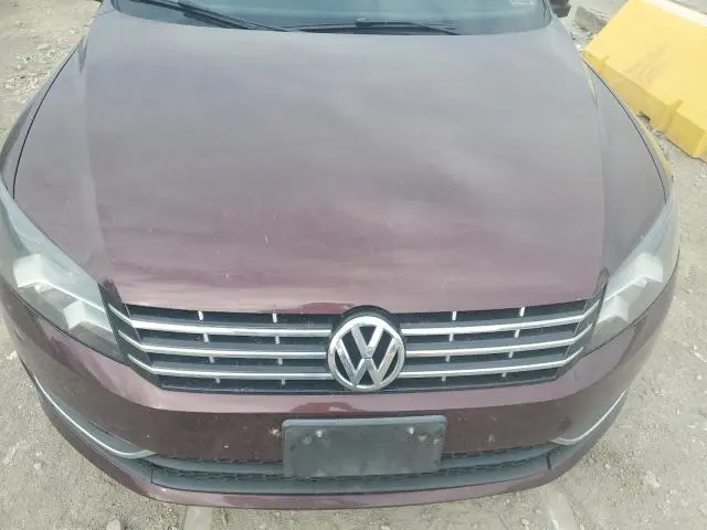 2014 VOLKSWAGEN PASSAT SE  