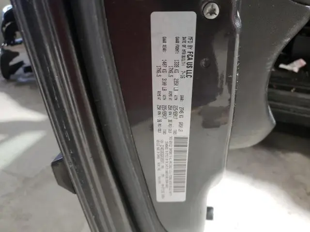 2016 DODGE GRAND CARAVAN SE  