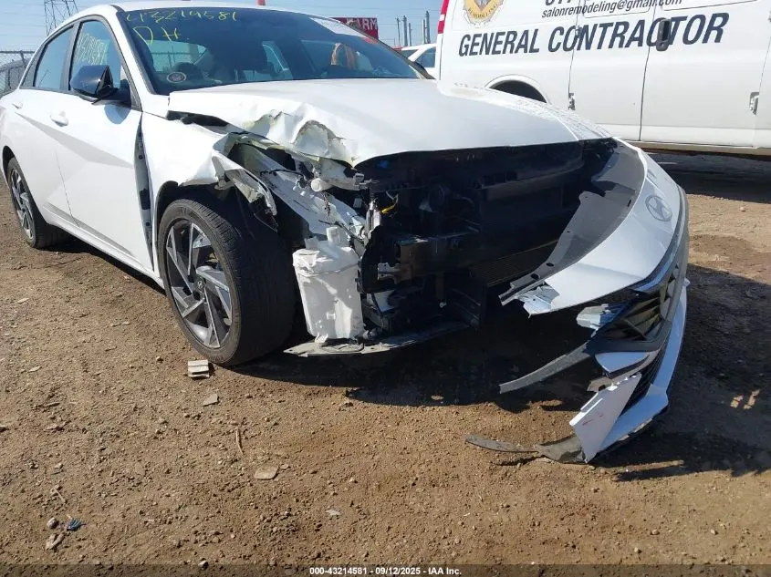 2025 HYUNDAI ELANTRA SEL SPORT