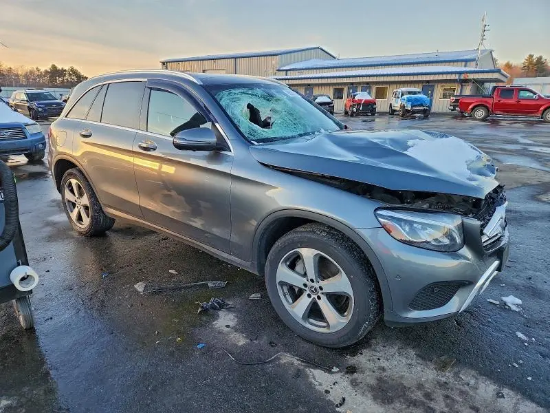 2019 MERCEDES-BENZ GLC 300 4MATIC  