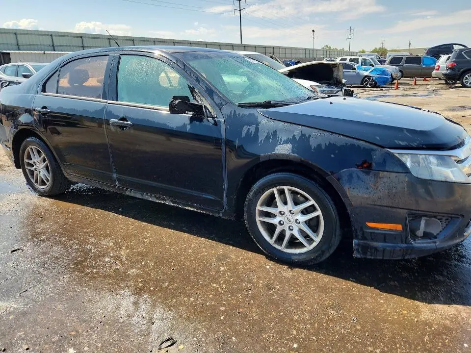 2012 FORD FUSION S  