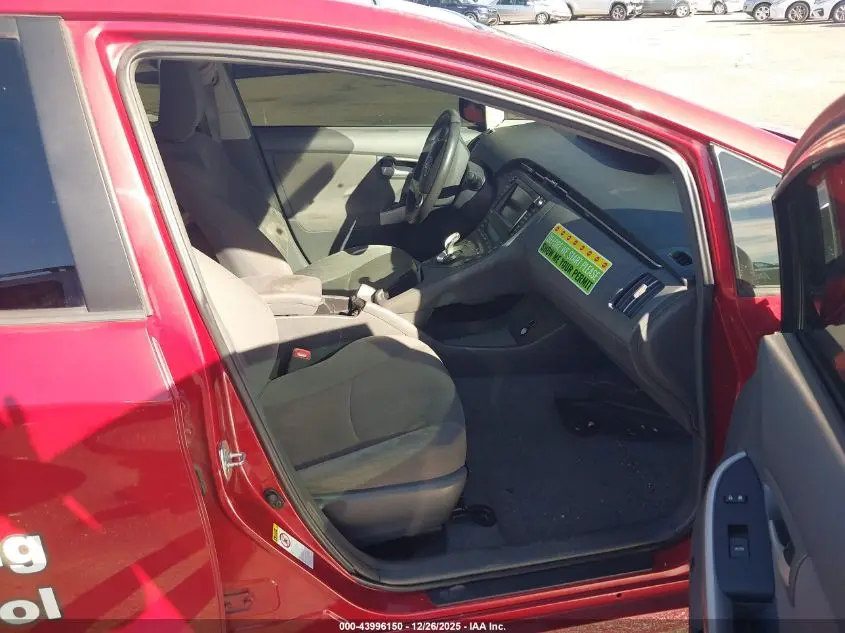 2011 TOYOTA PRIUS THREE