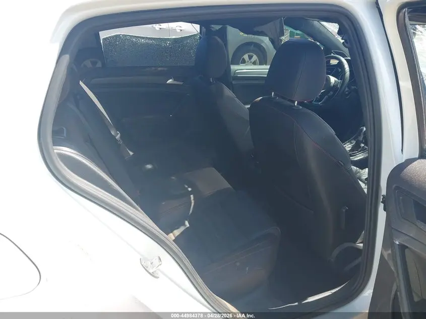 2019 VOLKSWAGEN GOLF GTI  