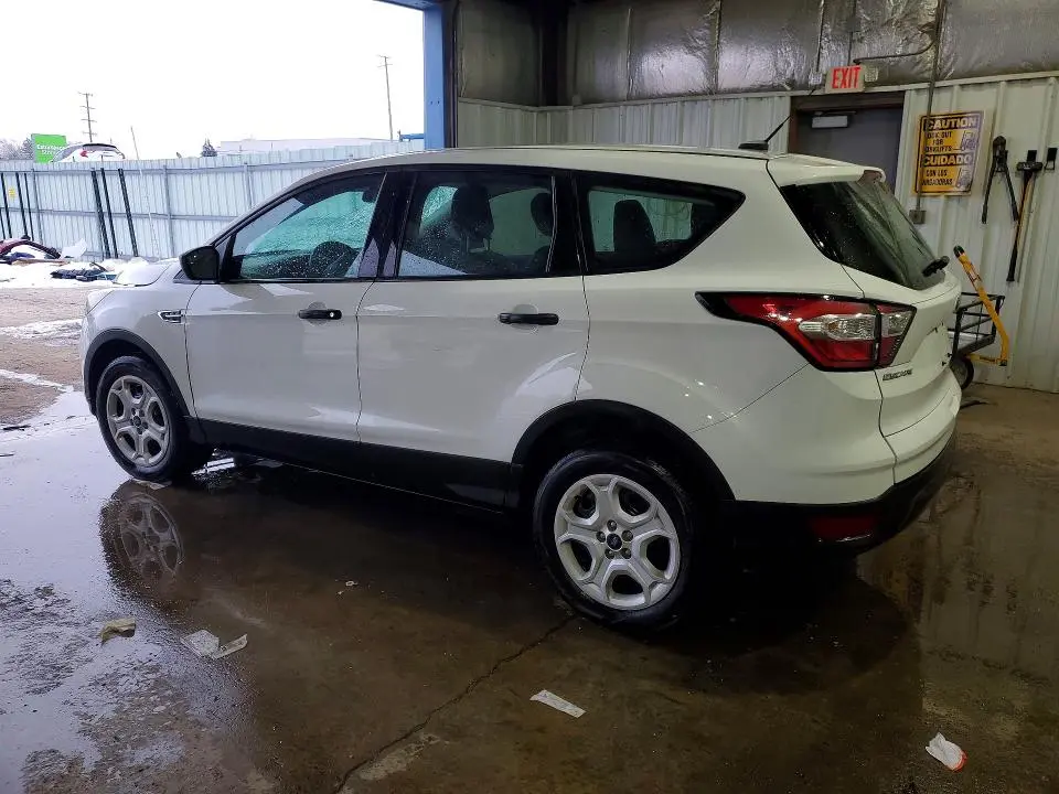 2018 FORD ESCAPE S  