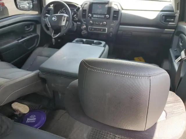 2021 NISSAN TITAN S  