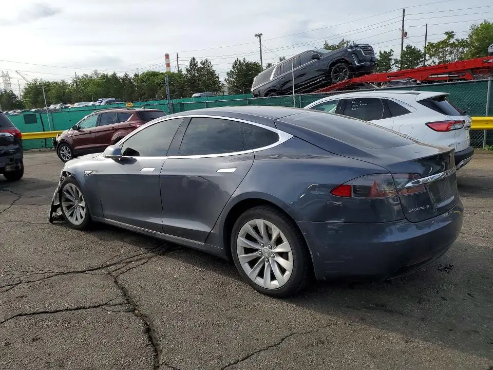 2016 TESLA MODEL S   