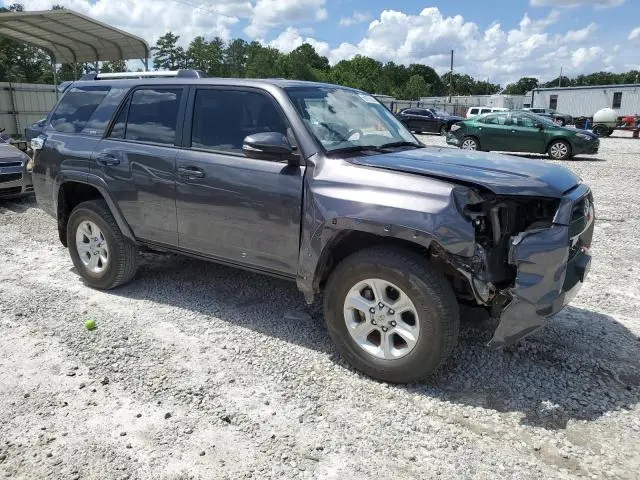 2023 TOYOTA 4RUNNER SE  