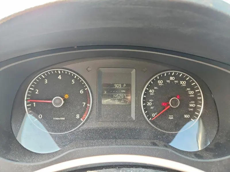 2014 VOLKSWAGEN JETTA SE  