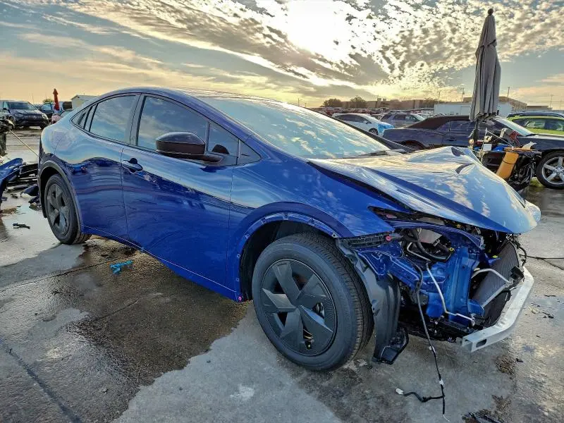 2026 TOYOTA PRIUS LE  