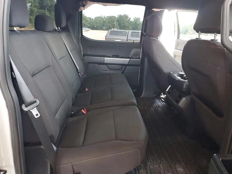 2025 FORD F150 XLT  