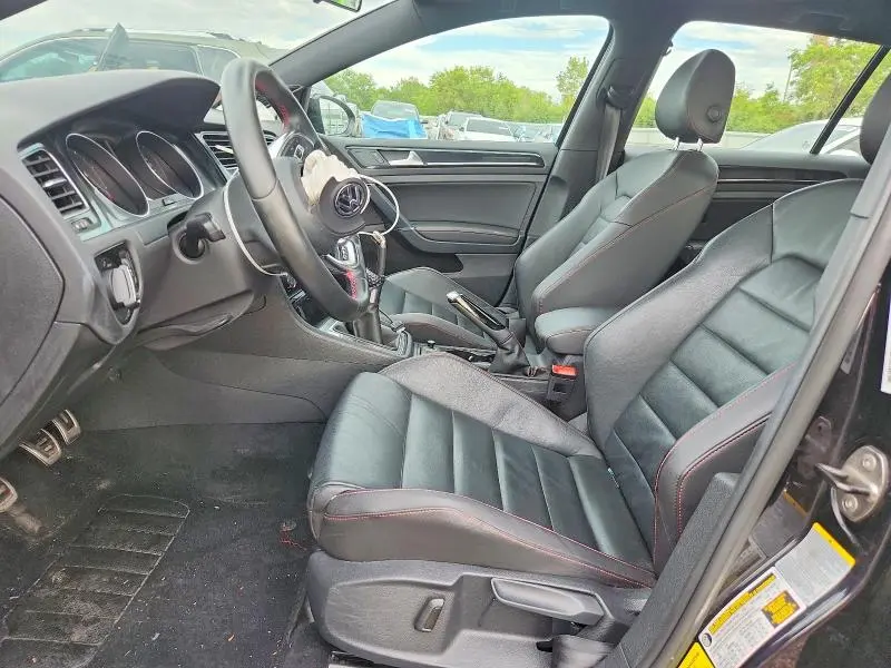 2015 VOLKSWAGEN GTI   